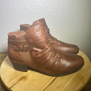 Yuu 'Norah' brown Faux Leather booties size 11 NWT